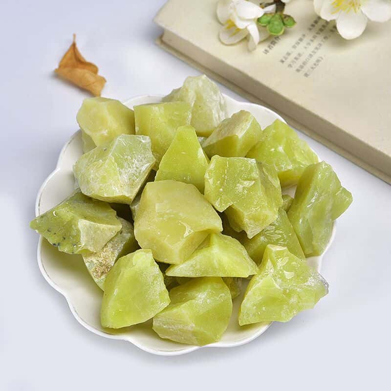 Lemon Chrysoprase Meaning, Refreshing Joy Benefits & Styling Guide: The Stone of Optimism & Emotional Renewal