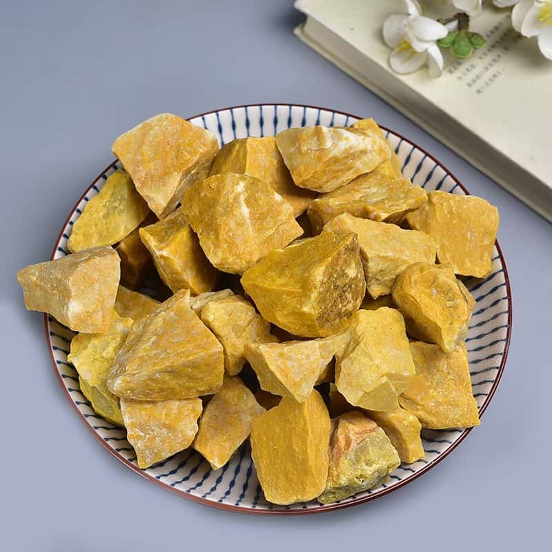 Yellow Aventurine Meaning, Wealth Benefits & Styling Guide: The Golden Stone of Optimism & Leadership