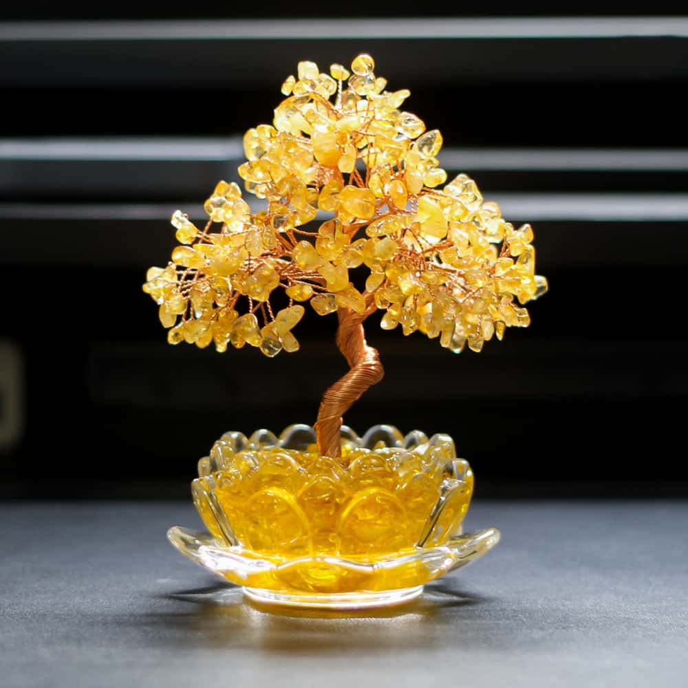 Abundance and Harmony: Natural Crystal Bonsai Money Tree Lotus Placement