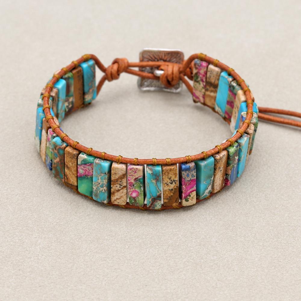 Erdvision Bohemien-Wickelarmband aus Leder und Landschaftsjaspis