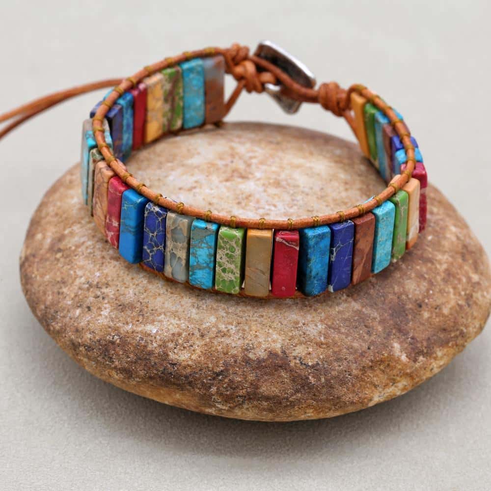 Chakra-Ausrichtung Bohemien-Wickelarmband aus Leder und Imperial-Jaspis
