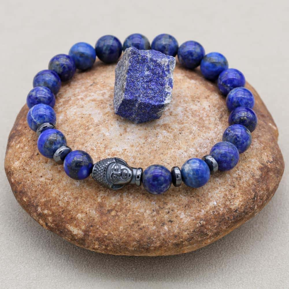 Weisheit und Erdung Perlenarmband mit Buddha-Kopf aus Lapislazuli und Hämatit