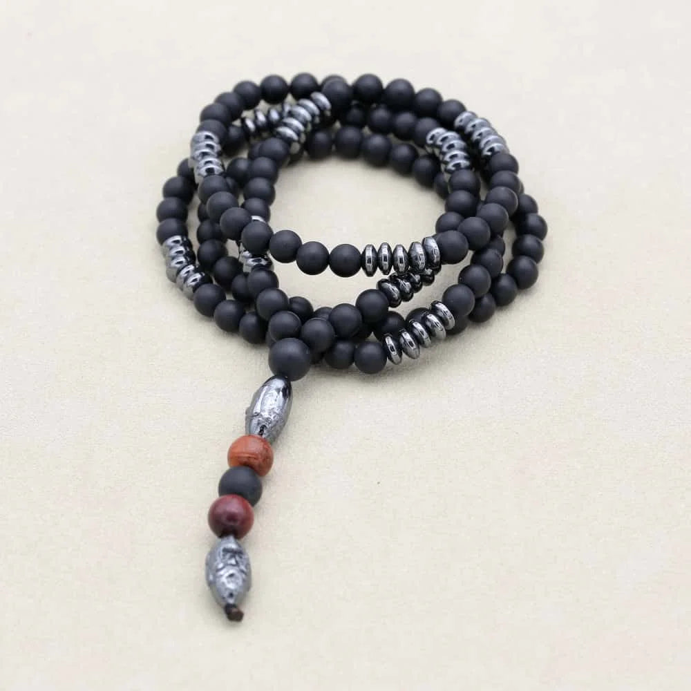 Men's Matte Onyx & Hematite Grounding Necklace: Strength and Inner Balance
