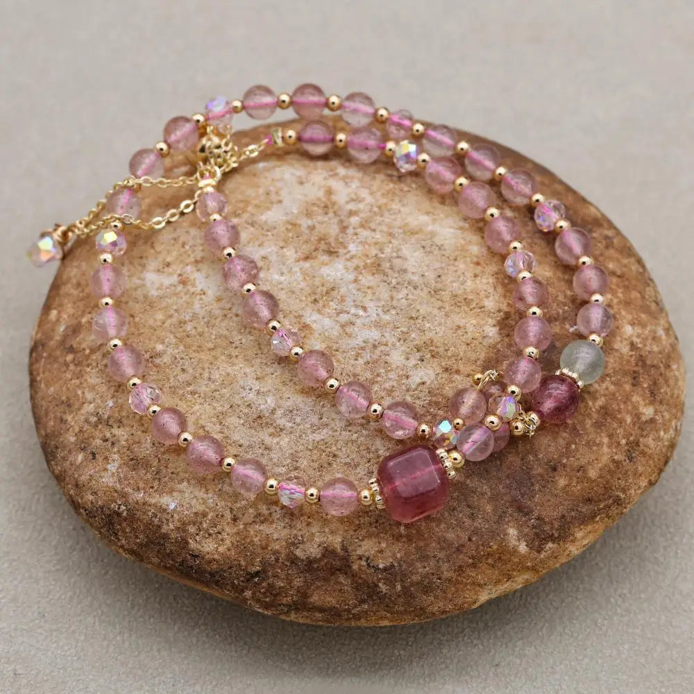 Liebe und Harmonie Mehrlagiges Wickelarmband aus Erdbeerquarz